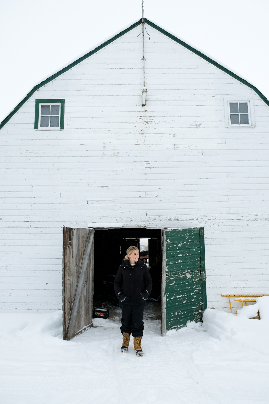 Debora Dahl playing in the snow