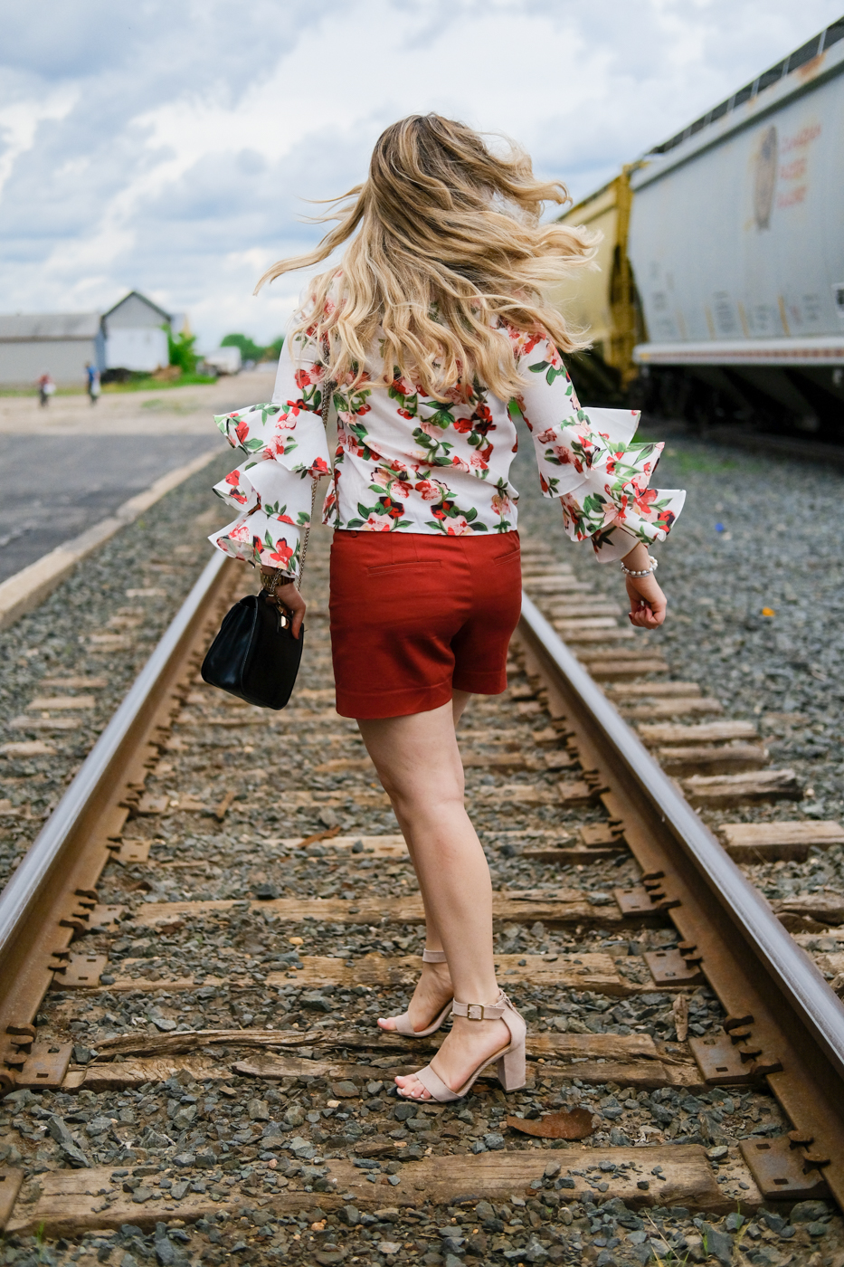 Debora Dahl, flipping hair photo