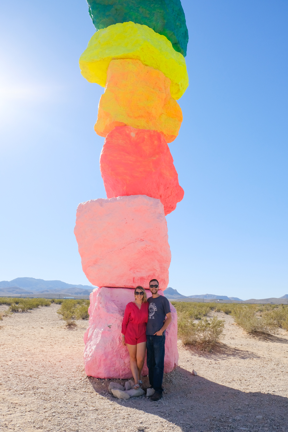 Debora Dahl, Las vegas, colored rocks