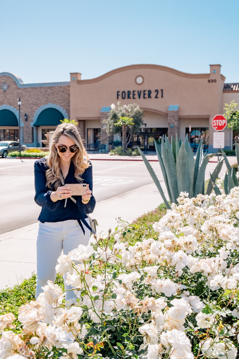 Debora Dahl, Camarillo Premium outlets